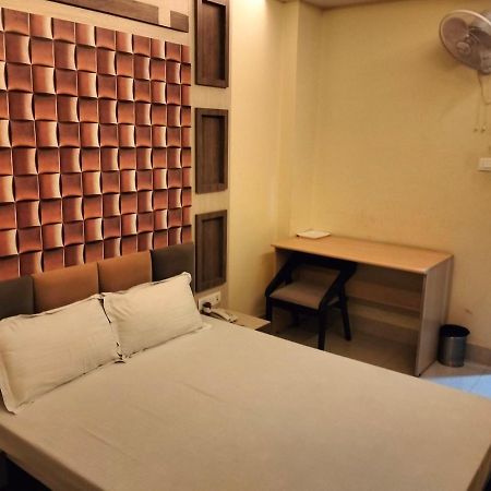 Hotel Shri Gourav Bikánér Kültér fotó