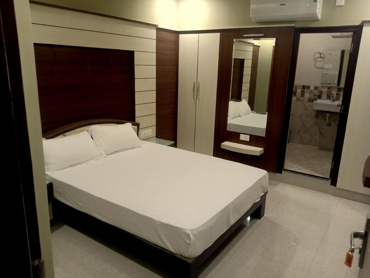 Hotel Shri Gourav Bikánér Kültér fotó