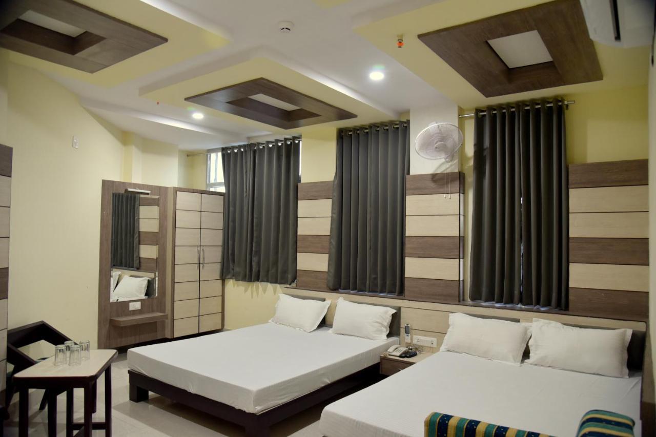 Hotel Shri Gourav Bikánér Kültér fotó